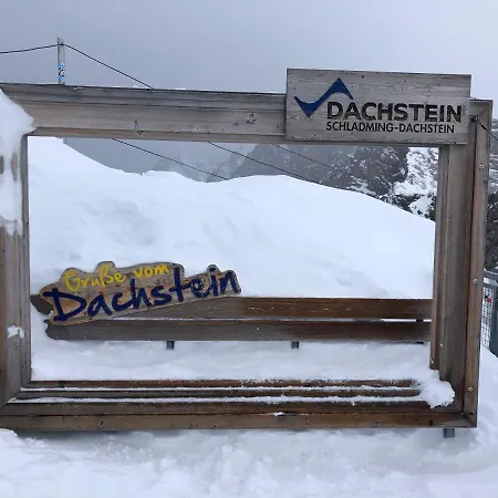 Ahorn 4 Apartament Grobming