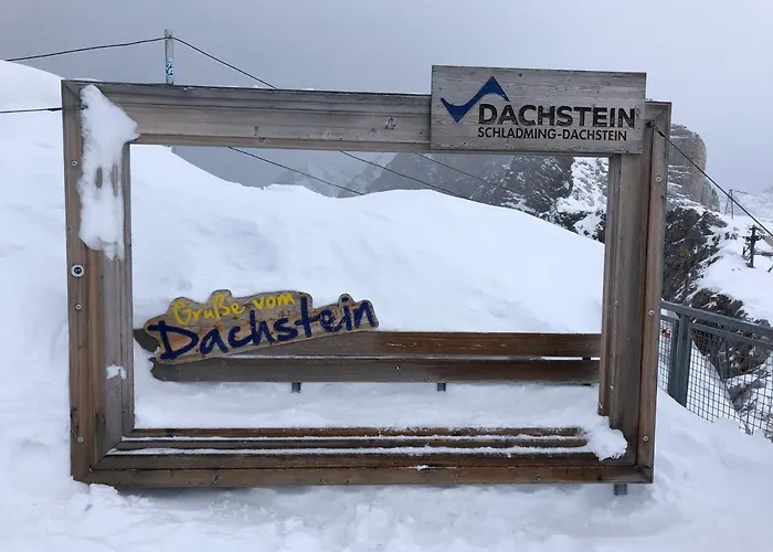 Ahorn 4 شقة غوربمينغ